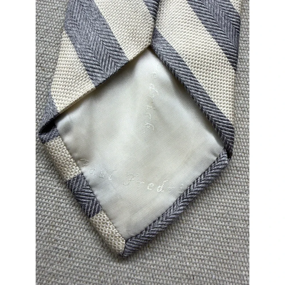 Paul Fredrick Mens Silk Necktie Gray Cream Herringbone Diagonal Stripe Tie